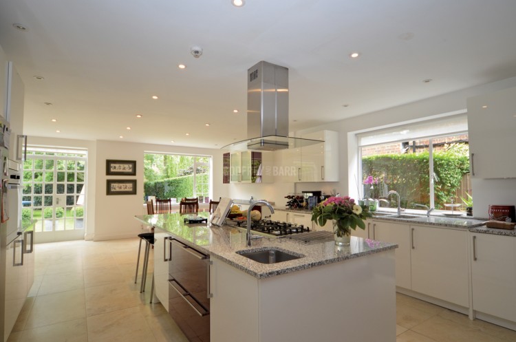 View Full Details for Holne Chase, Hampstead Garden Suburb
