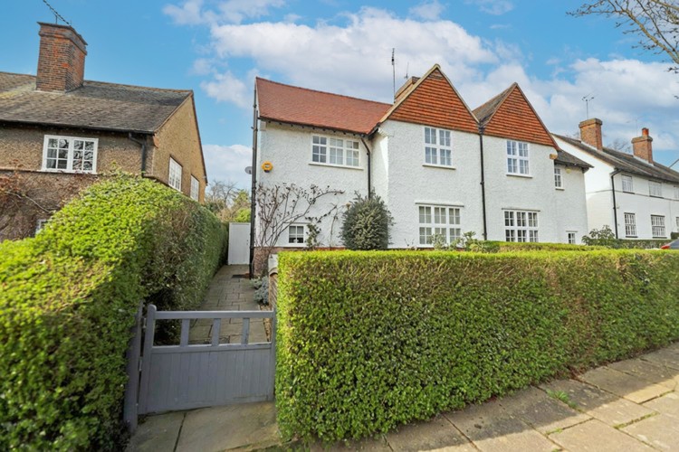 View Full Details for Brookland Hill, Hampstead Garden Suburb