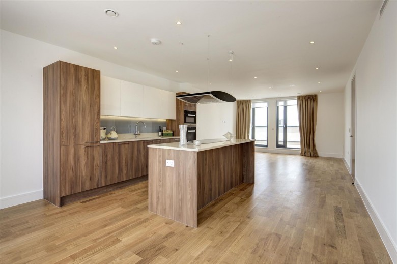 The Lexington, Golders Green / Golders Hill Park