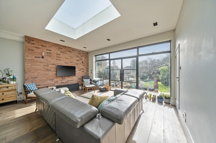 View Full Details for Lyndhurst Avenue, Mill Hill