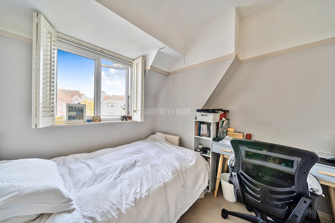 Images for Lyndhurst Avenue, Mill Hill