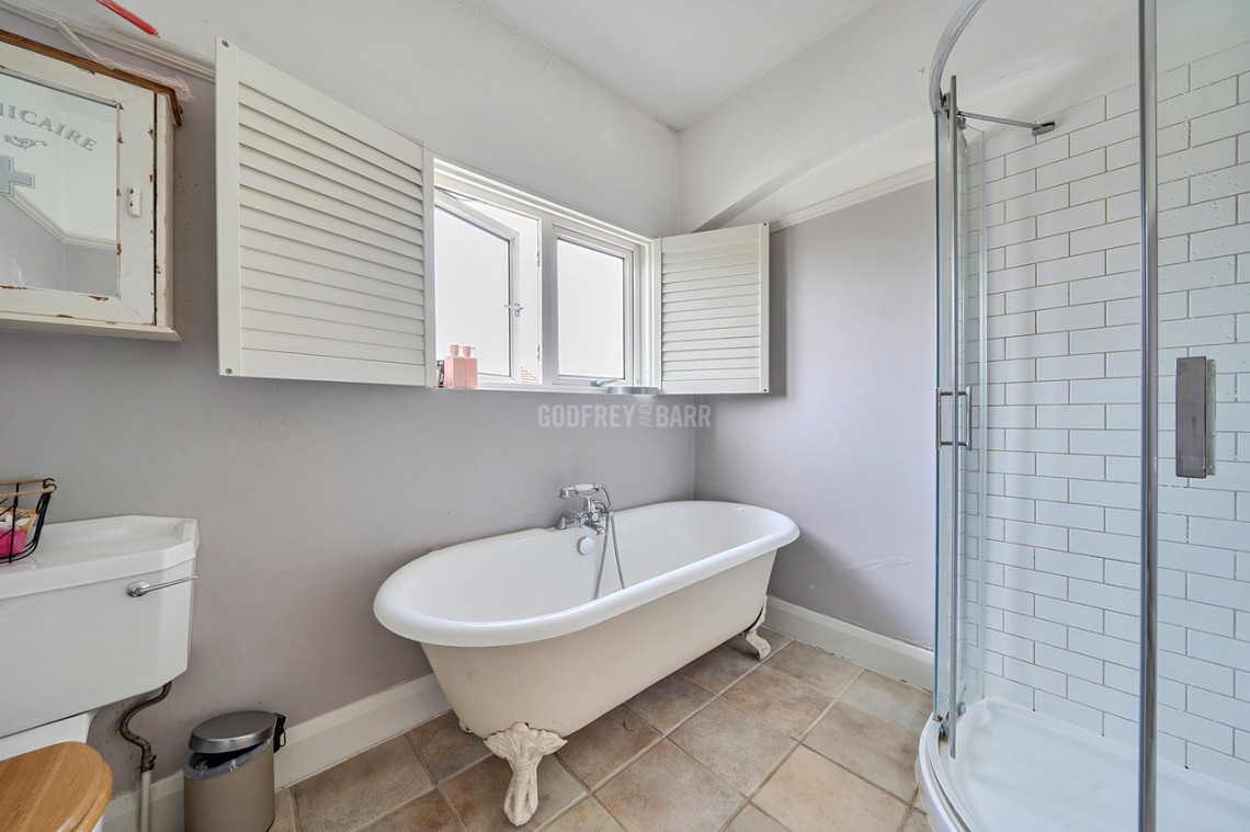 Images for Lyndhurst Avenue, Mill Hill