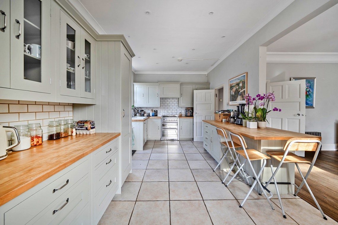 Images for Lyndhurst Avenue, Mill Hill