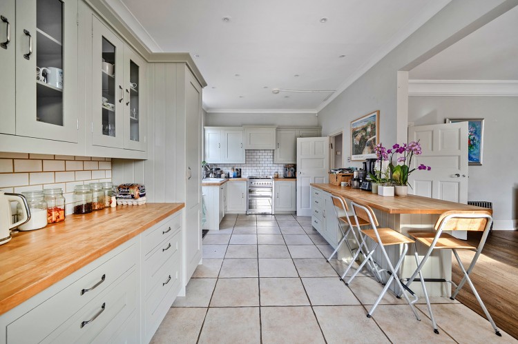 View Full Details for Lyndhurst Avenue, Mill Hill