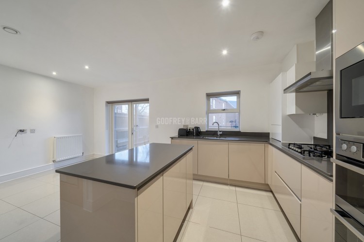 View Full Details for The Ridgeway, Mill Hill