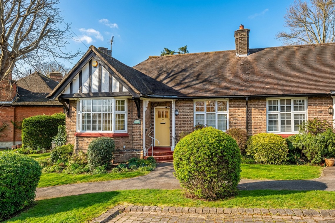 Images for Hammers Lane, Mill Hill