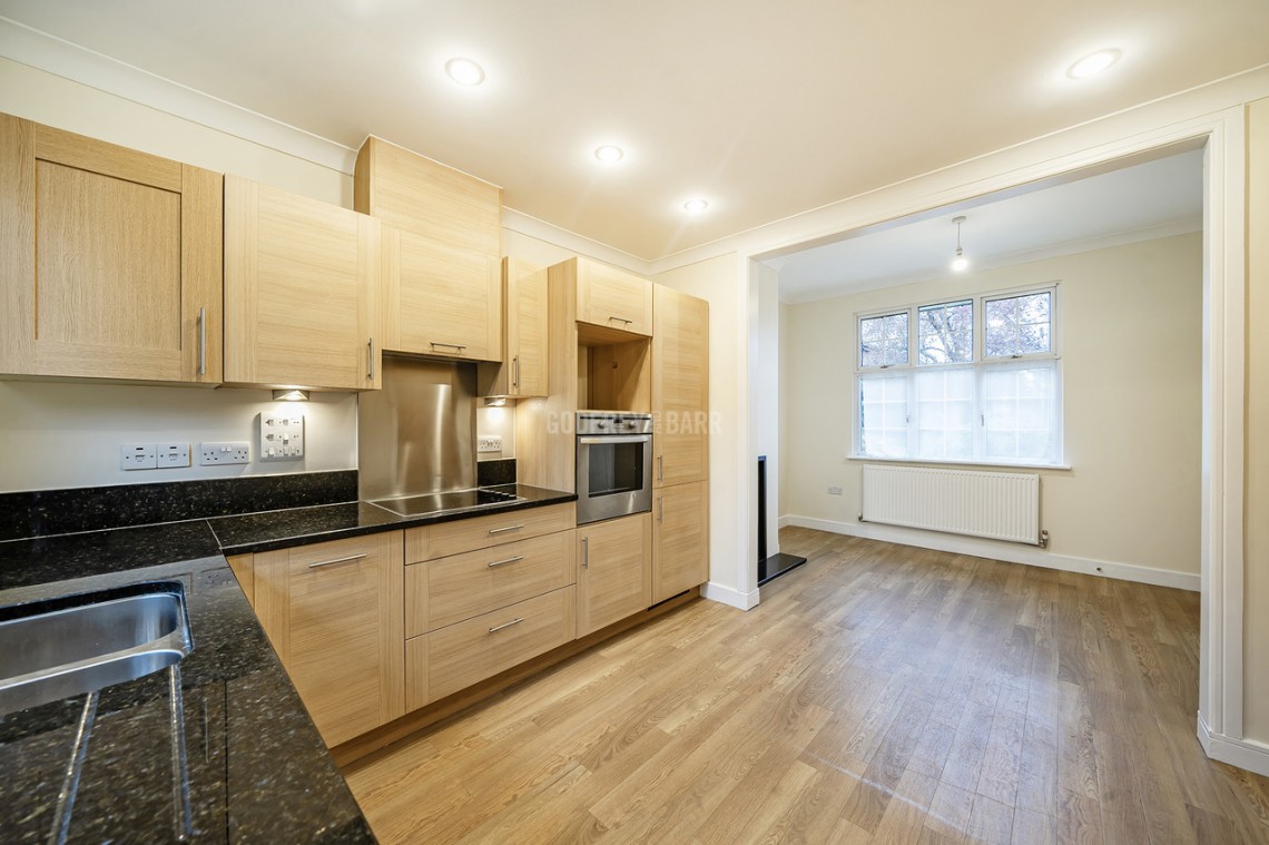 Images for Hammers Lane, Mill Hill