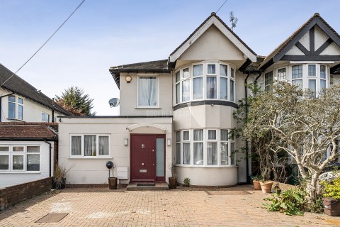 Selvage Lane, Mill Hill
