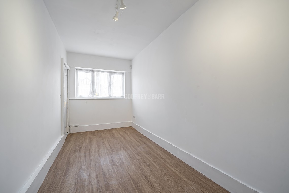 Images for Selvage Lane, Mill Hill