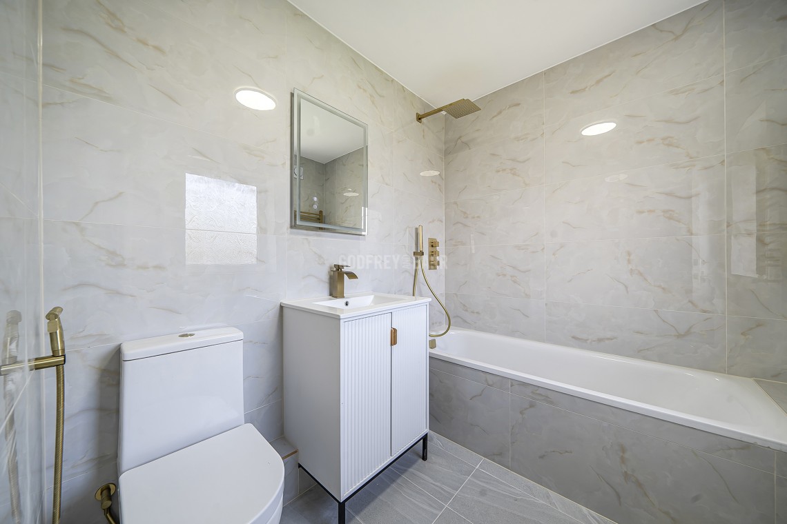 Images for Selvage Lane, Mill Hill