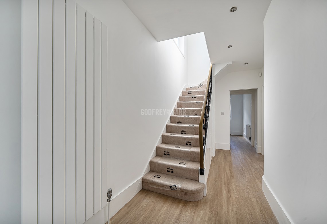 Images for Selvage Lane, Mill Hill