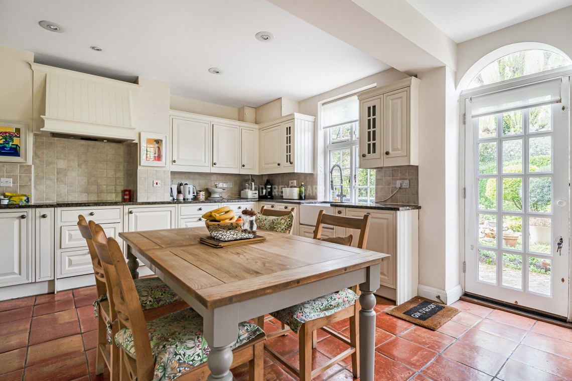 Images for Corringway, Hampstead Garden Suburb