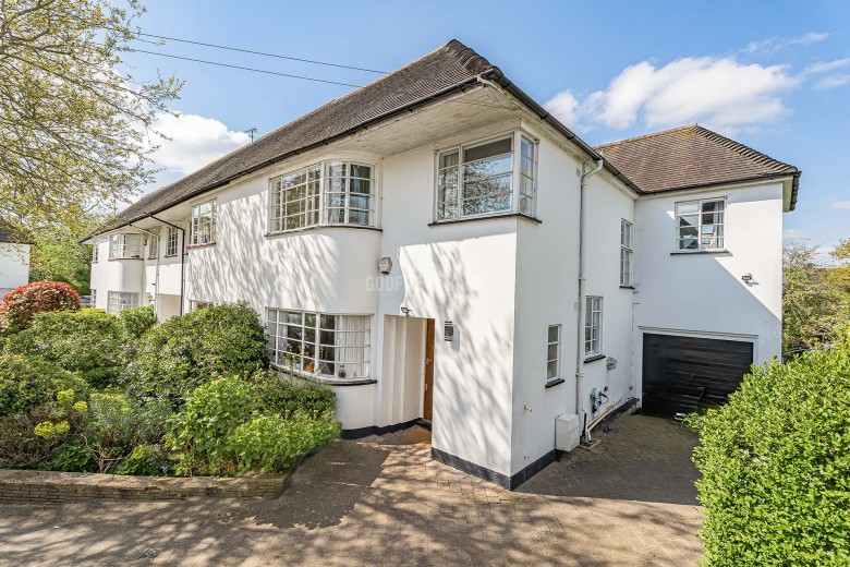 Kingsley Close, Hampstead Garden Suburb