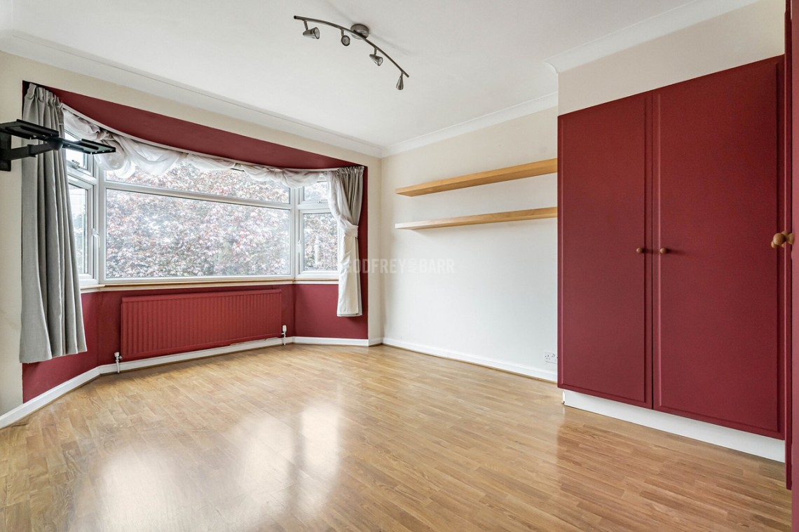 Images for Cheviot Gardens, Golders Green Estate