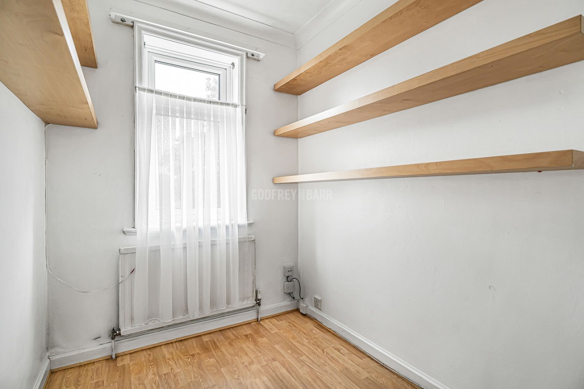 Images for Cheviot Gardens, Golders Green Estate