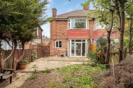 Images for Cheviot Gardens, Golders Green Estate