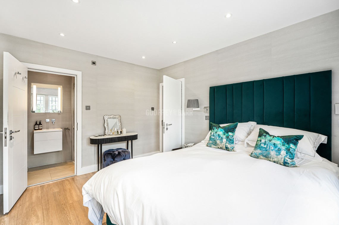 Images for Vivian Way, Hampstead Garden Suburb