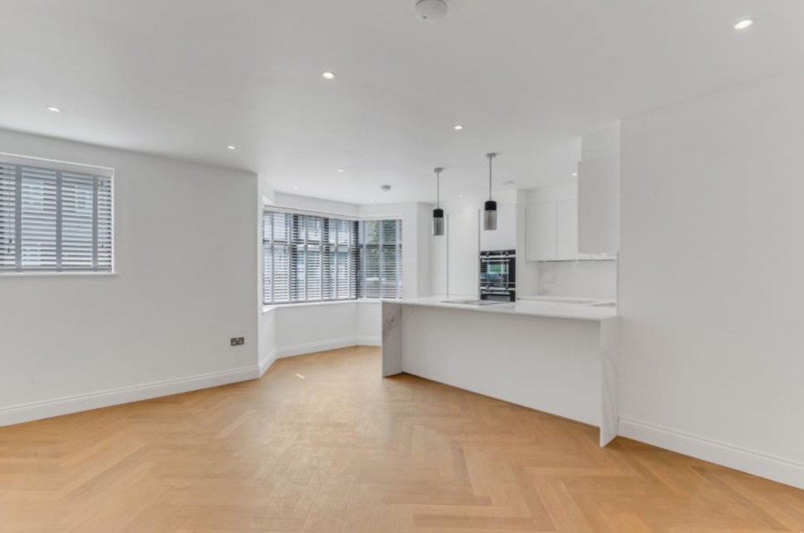 Images for Beechcroft Avenue, Golders Green