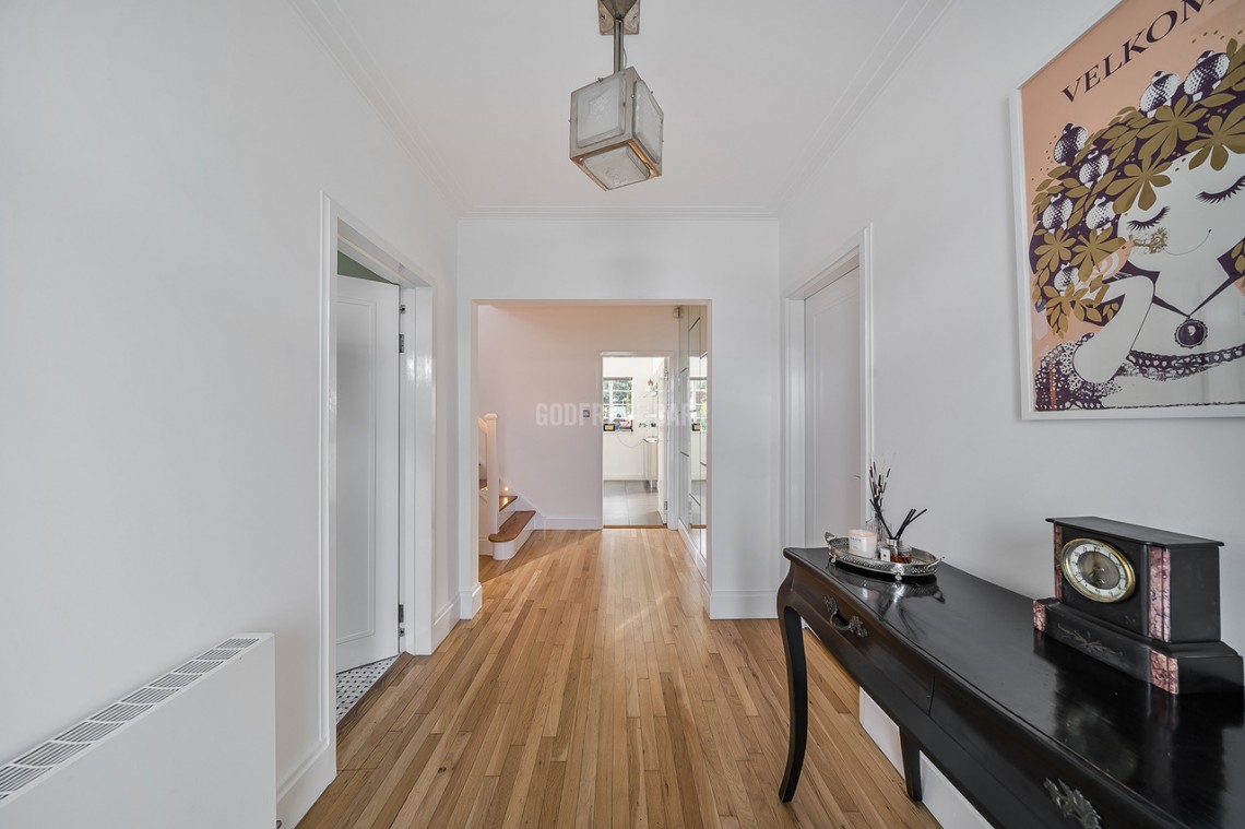 Images for Lytton Close, Hampstead Garden Suburb