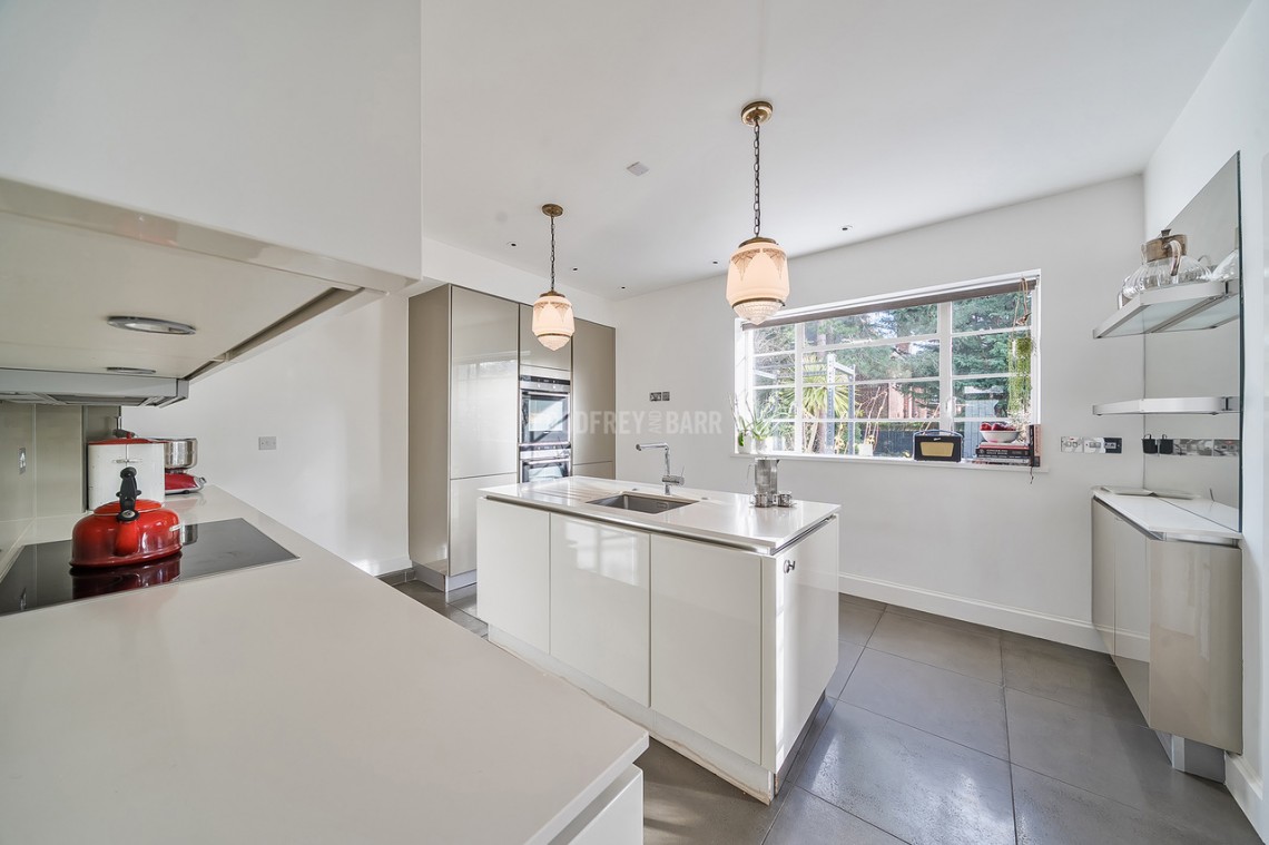 Images for Lytton Close, Hampstead Garden Suburb