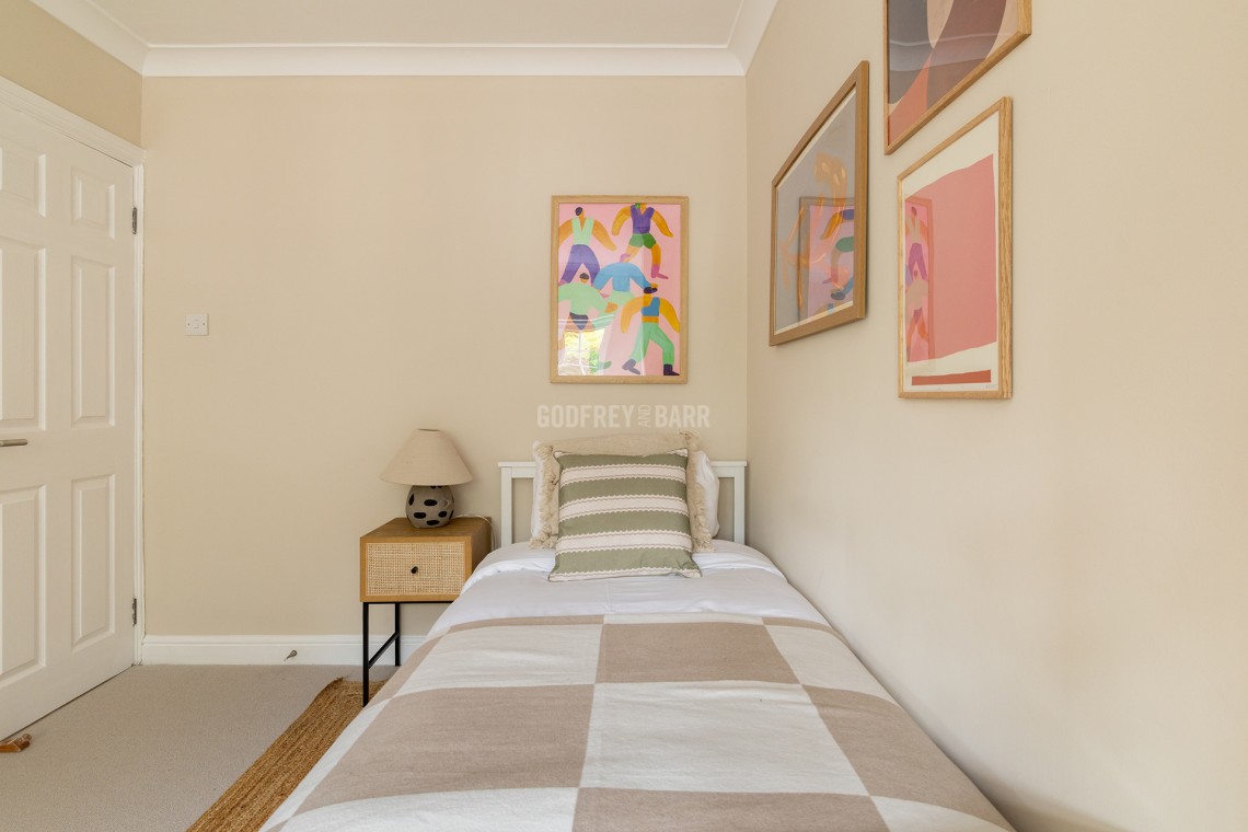 Images for Lyndhurst Avenue, Mill Hill