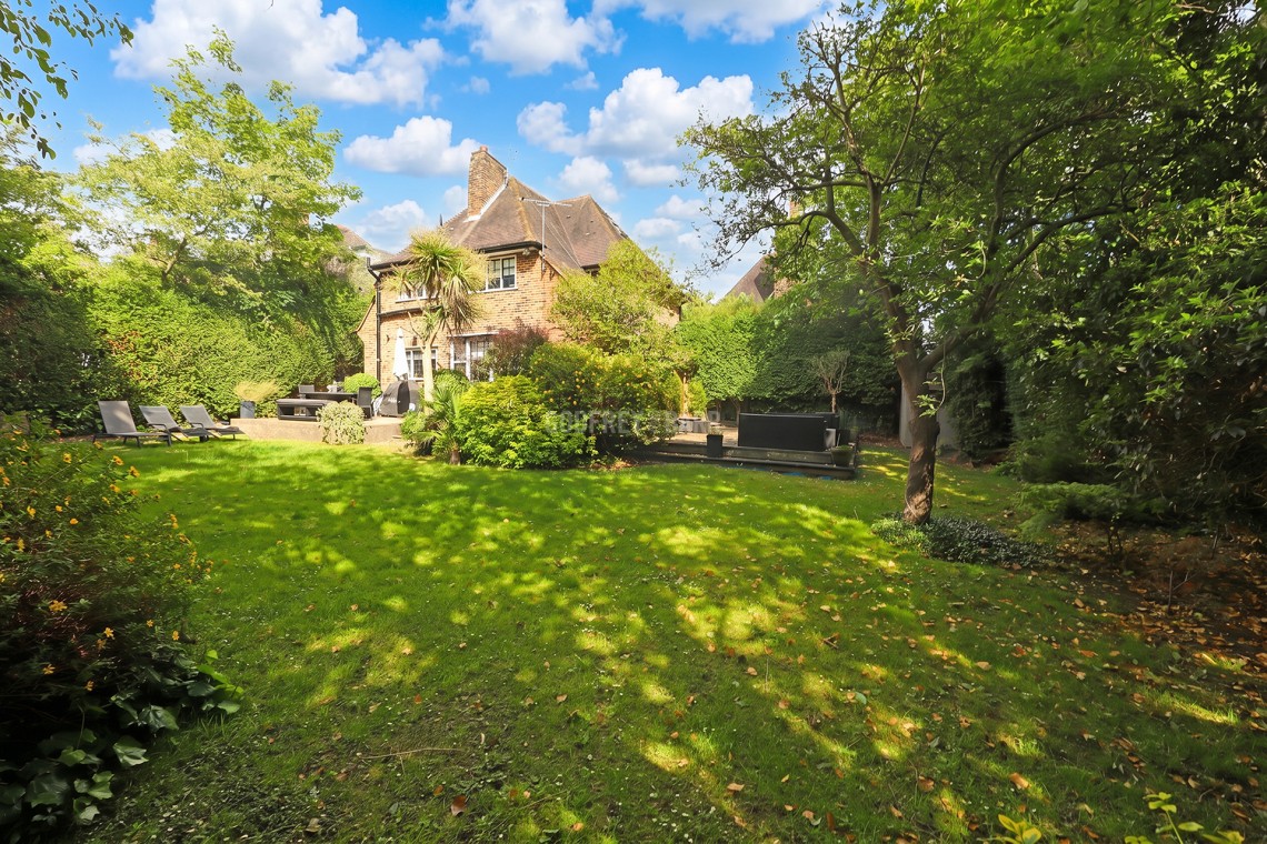 Images for Maurice Walk, Hampstead Garden Suburb