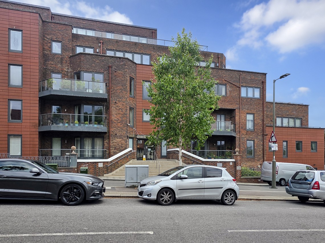 Images for Hodford Road, London