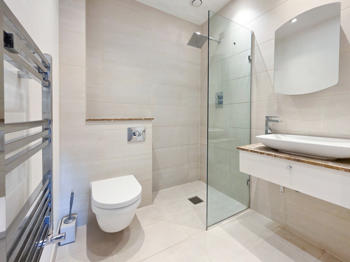 Images for Hodford Road, London