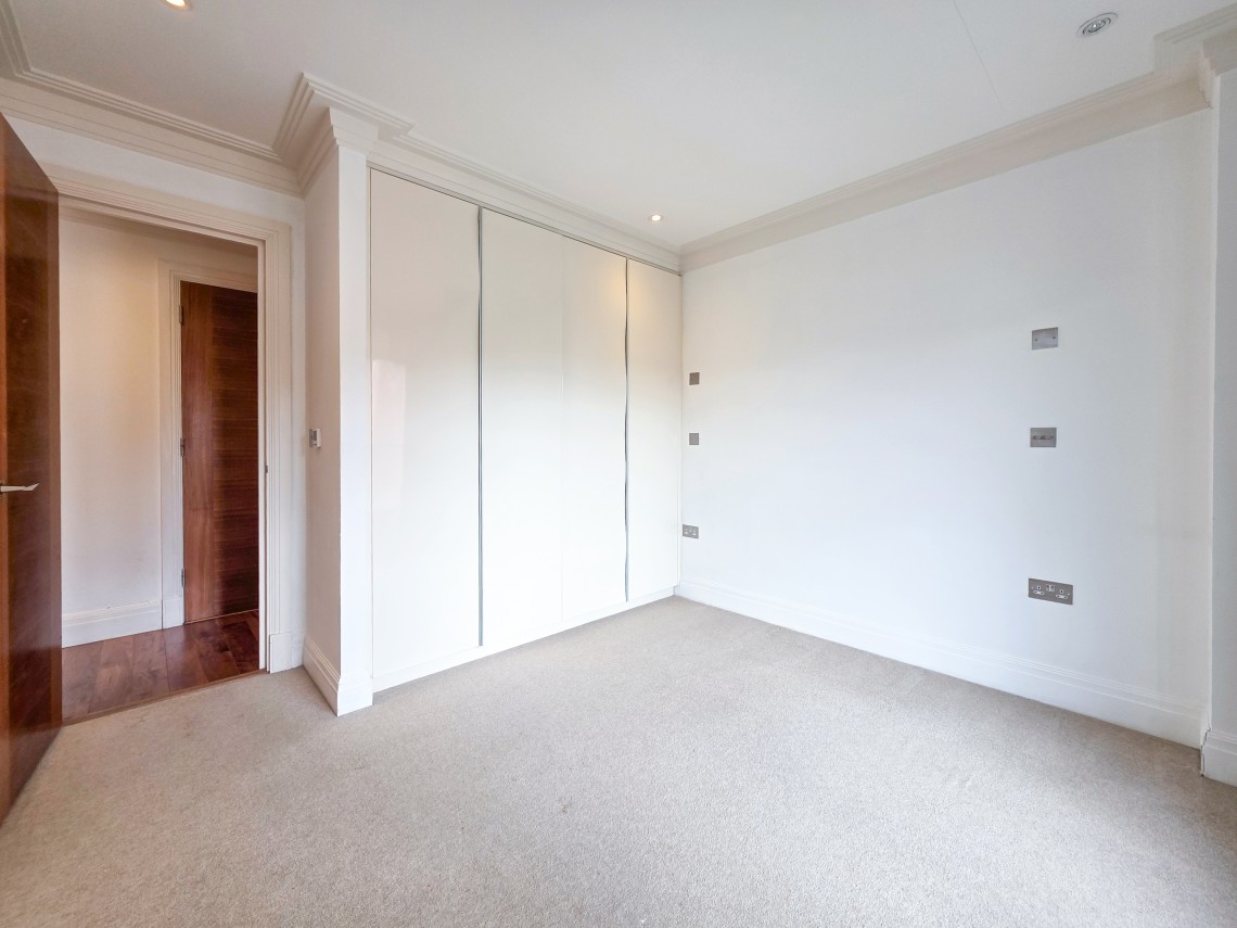 Images for Hodford Road, London