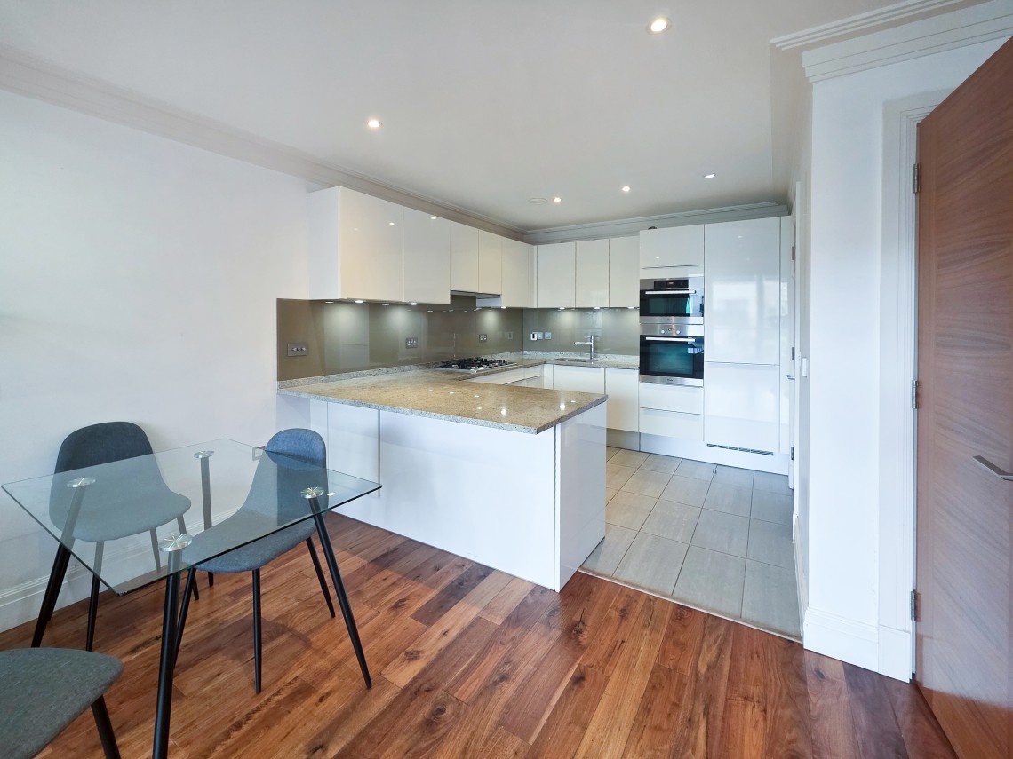 Images for Hodford Road, London