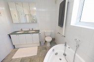 Images for Abbots Gardens, East Finchley