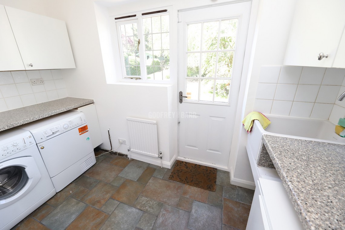 Images for Abbots Gardens, East Finchley