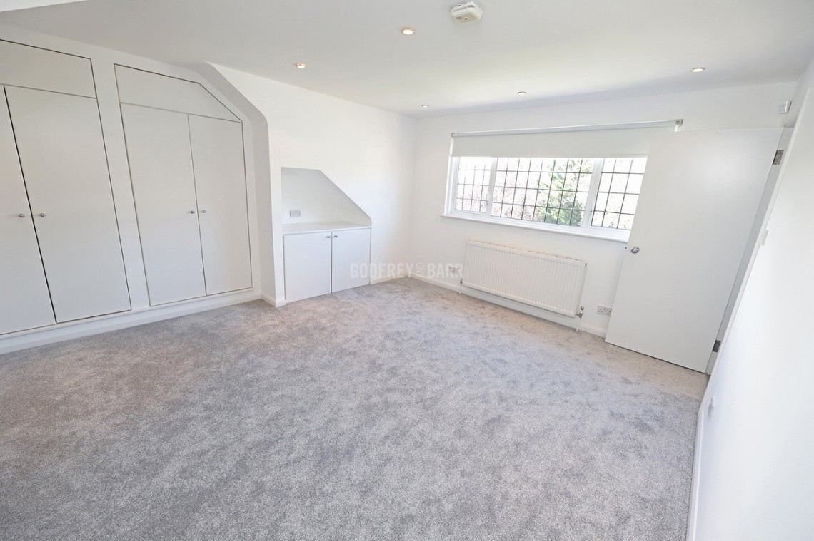 Images for Abbots Gardens, East Finchley