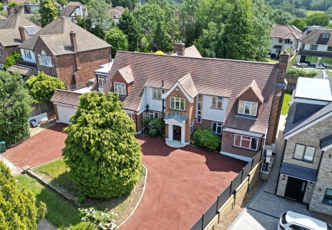 Austell Gardens, Mill Hill
