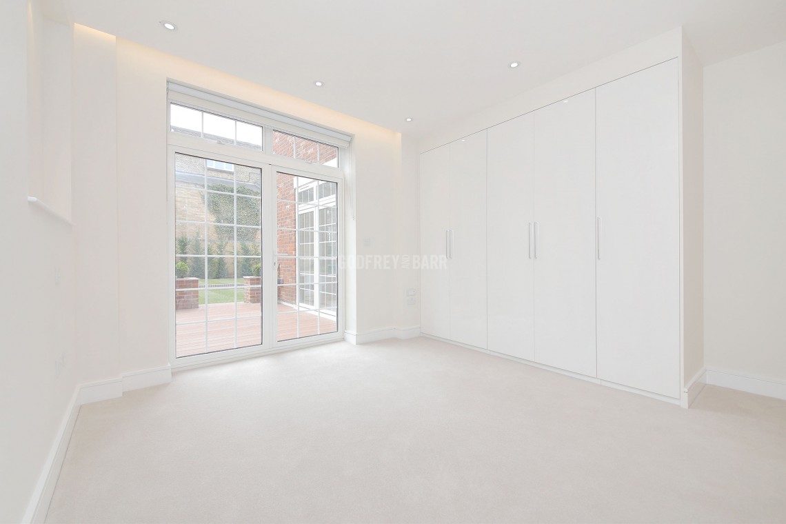 Images for Beechcroft Avenue, Golders Green