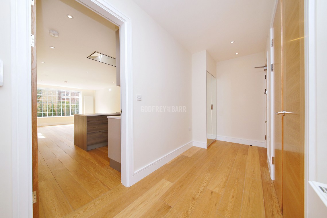 Images for Beechcroft Avenue, Golders Green