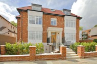 Images for Beechcroft Avenue, Golders Green