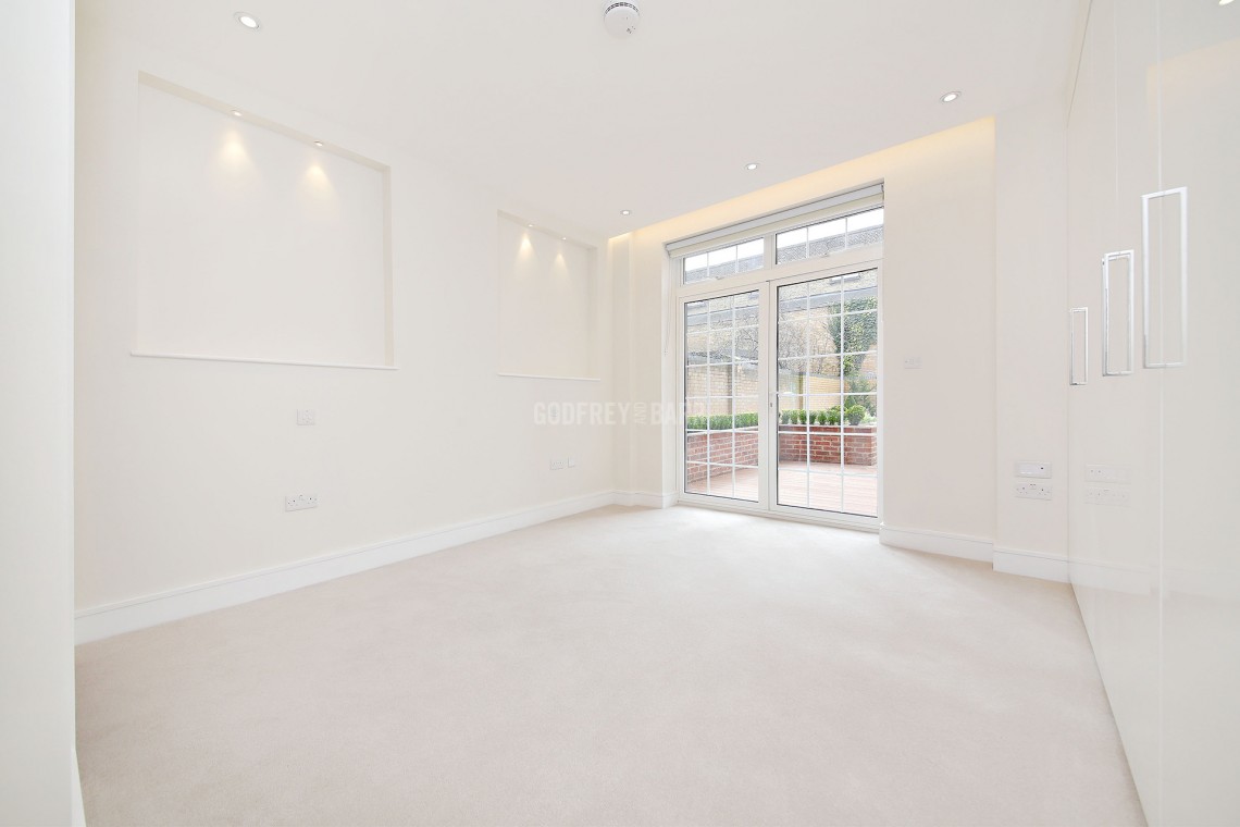 Images for Beechcroft Avenue, Golders Green