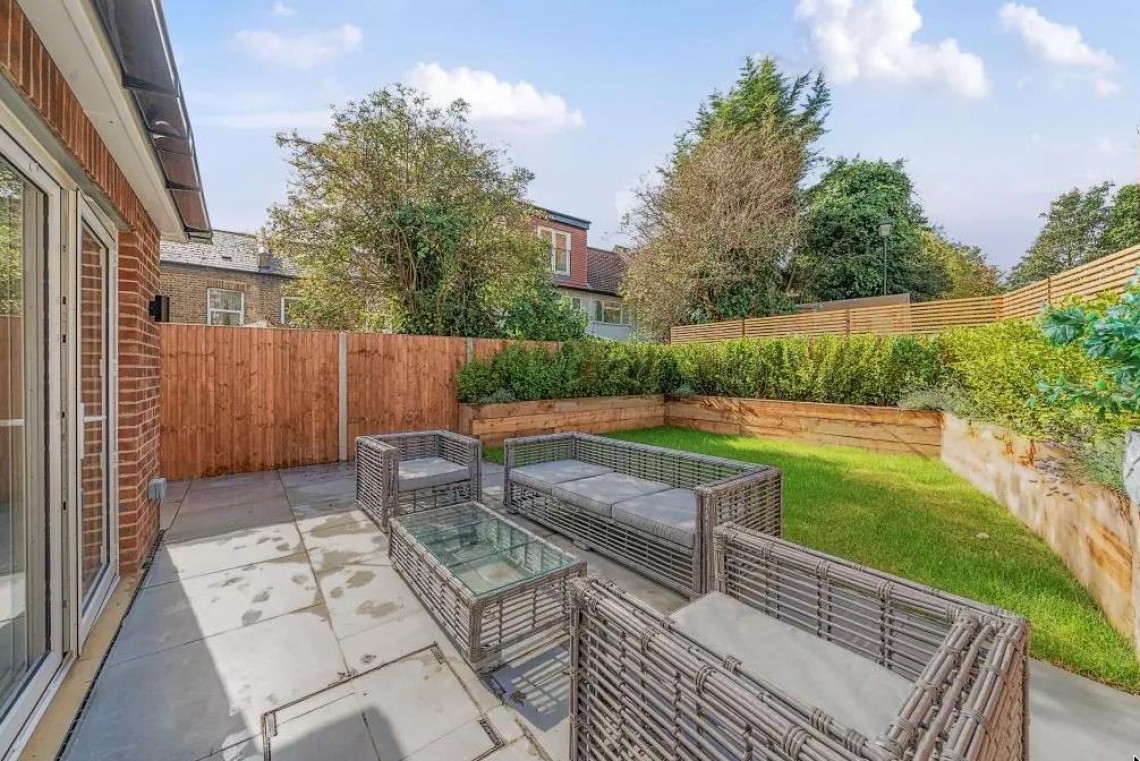 Images for Mulberry Close, Hendon