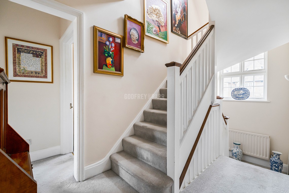 Images for Corringway, Hampstead Garden Suburb