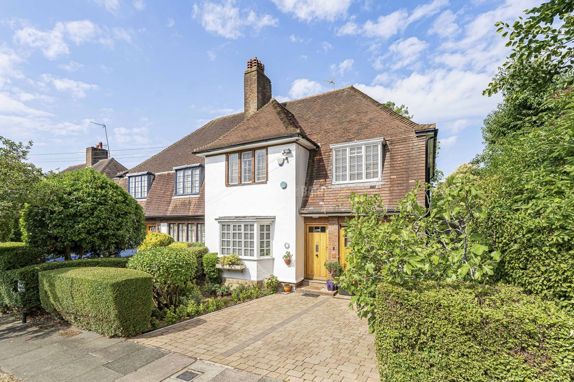 Images for Widecombe Way, Hampstead Garden Suburb