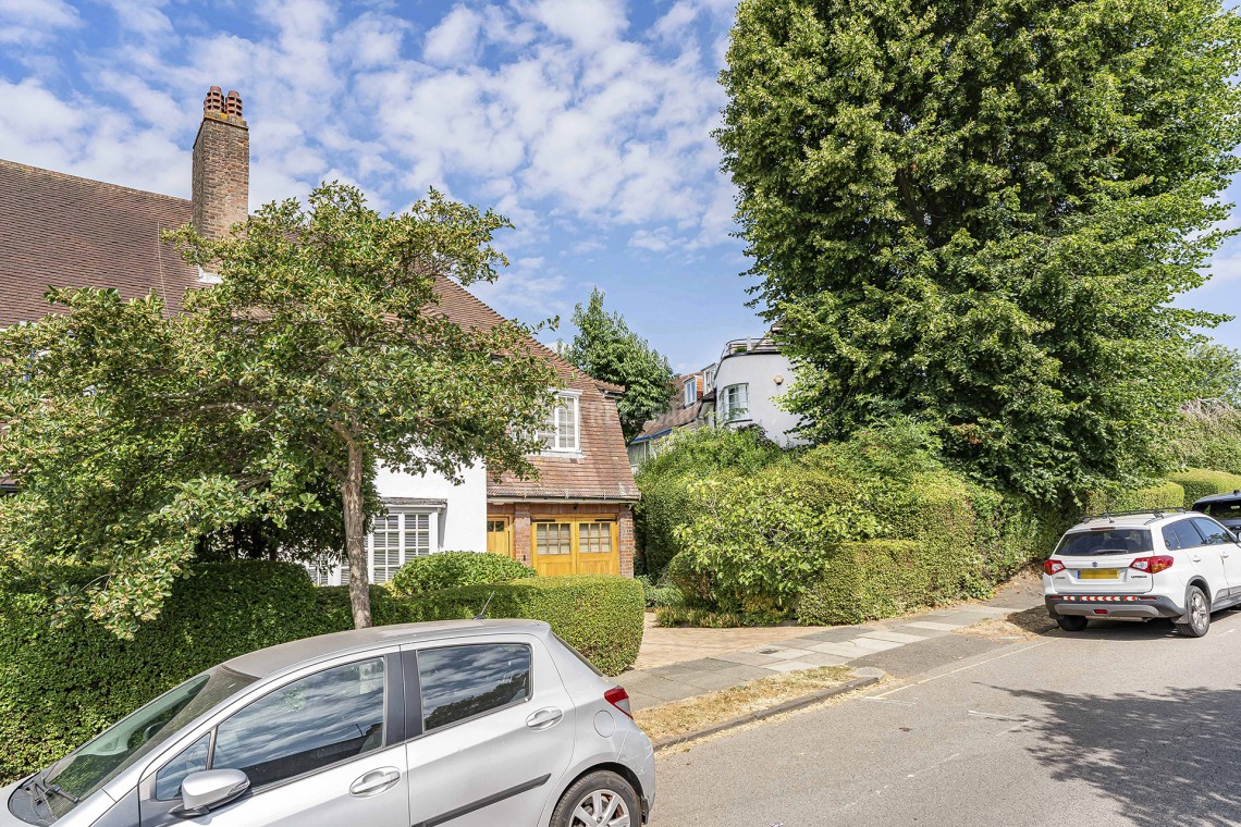 Images for Widecombe Way, Hampstead Garden Suburb