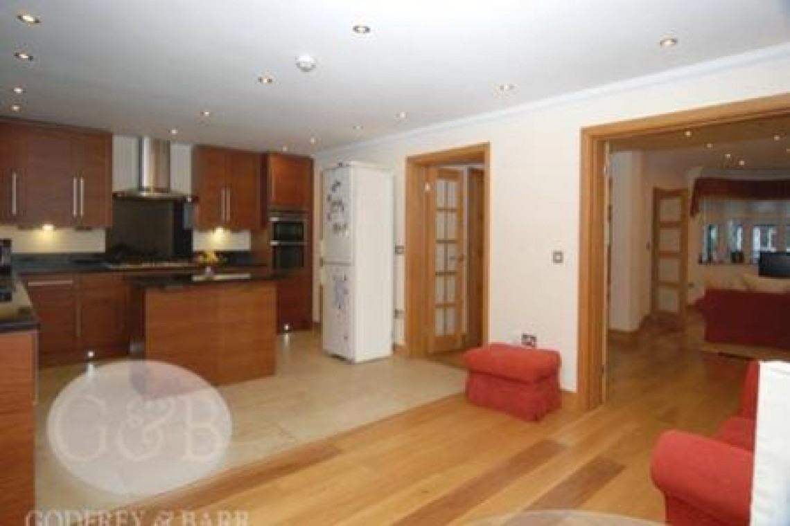 Images for Uphill Grove, Mill Hill