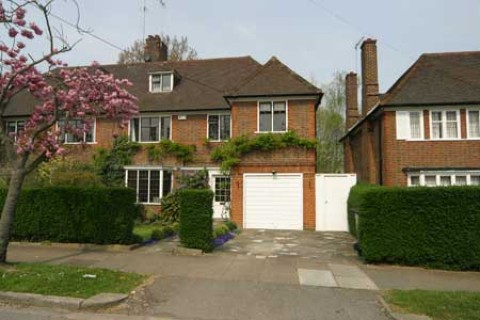 Chalton Drive, Hampstead Garden Suburb