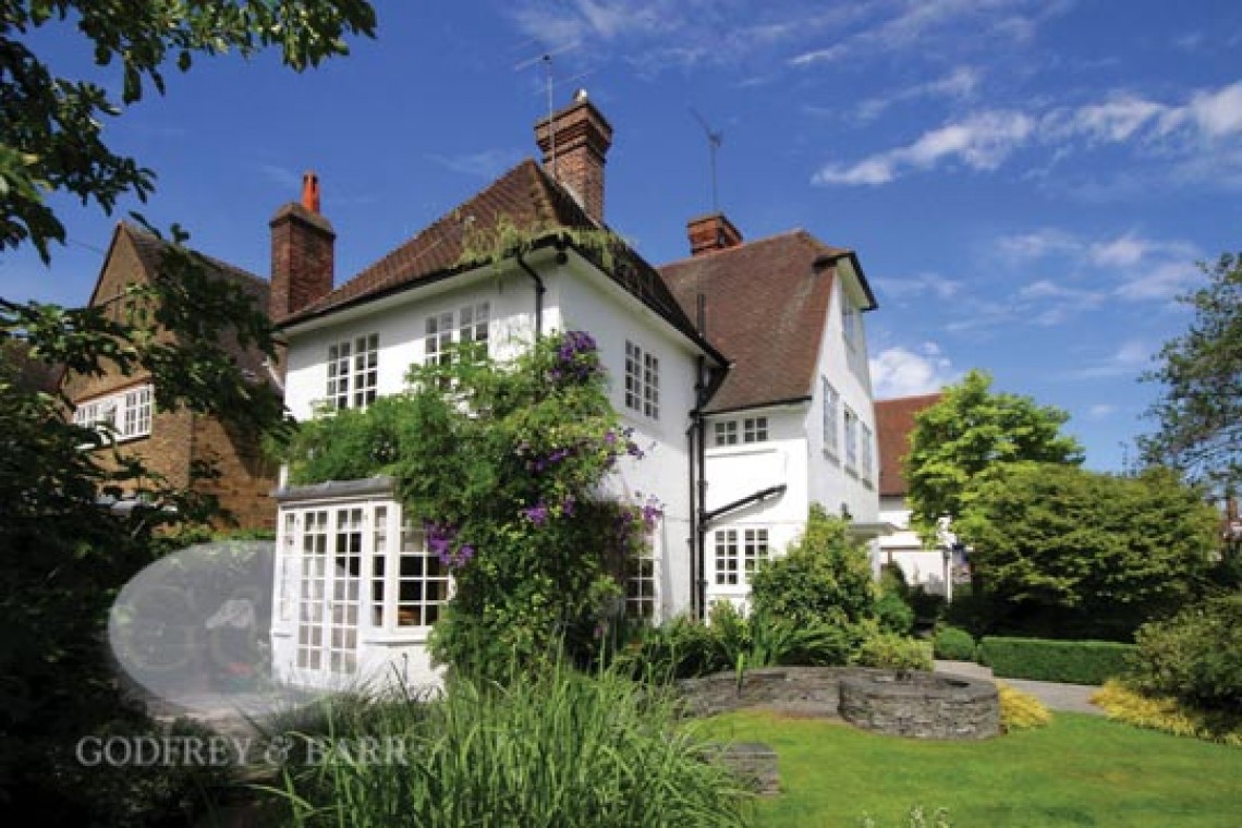 Images for Bigwood Road, Hampstead Garden Suburb, Nw11 7BG