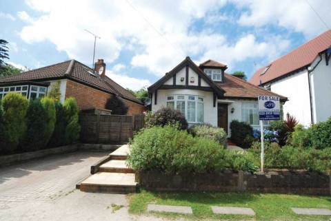 Eleanor Crescent, Mill Hill