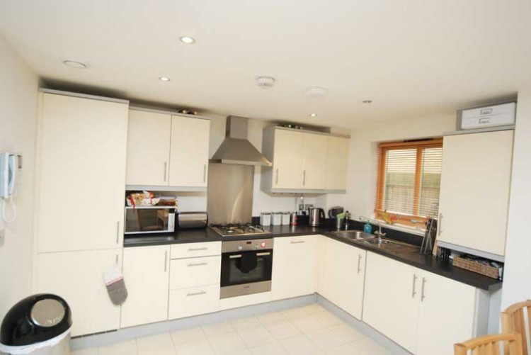 View Full Details for Liberty Court, Mill Hill, NW4 1Pw